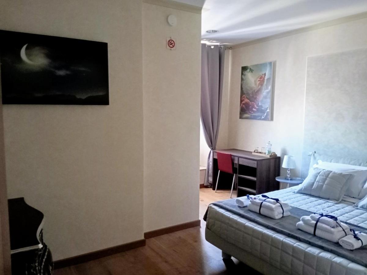 Bra Luxury Guest House Verona Room photo